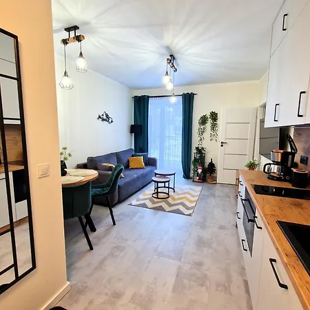 W Szklarskiej Porebie - Ostoja Parku Narodowego シクラルスカ・ポレンバ